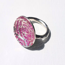 Load image into Gallery viewer, Ruby Flower Ring