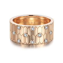 Load image into Gallery viewer, HoneyComb Bold Ring