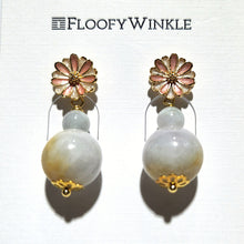 Load image into Gallery viewer, Flower Stud Jadeite Earrings