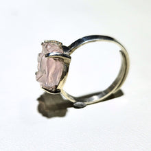 Load image into Gallery viewer, Aranel Rose Quartz Ring