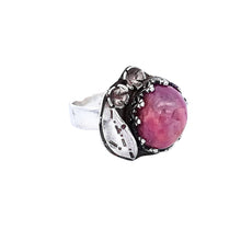 Load image into Gallery viewer, Floral Ruby Ring