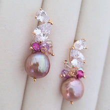 Load image into Gallery viewer, Edison Pearl &amp; Czech Crystals Ear Studs